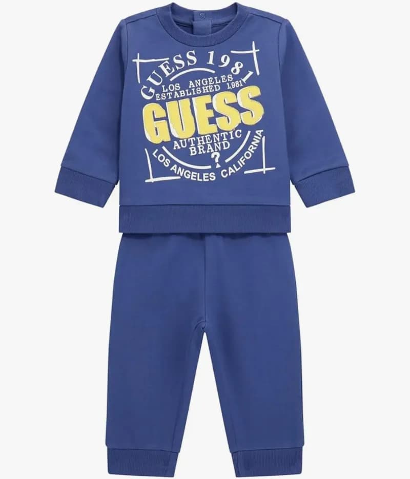 Sweatshirt and pants set